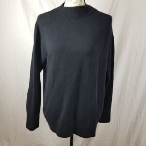 Lark &‎ Ro Mock Neck Black Sweater